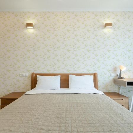 Petrovdom Apartments 3-143 In Rc Central Park, 7 John Mccain Street Kiev Exterior foto