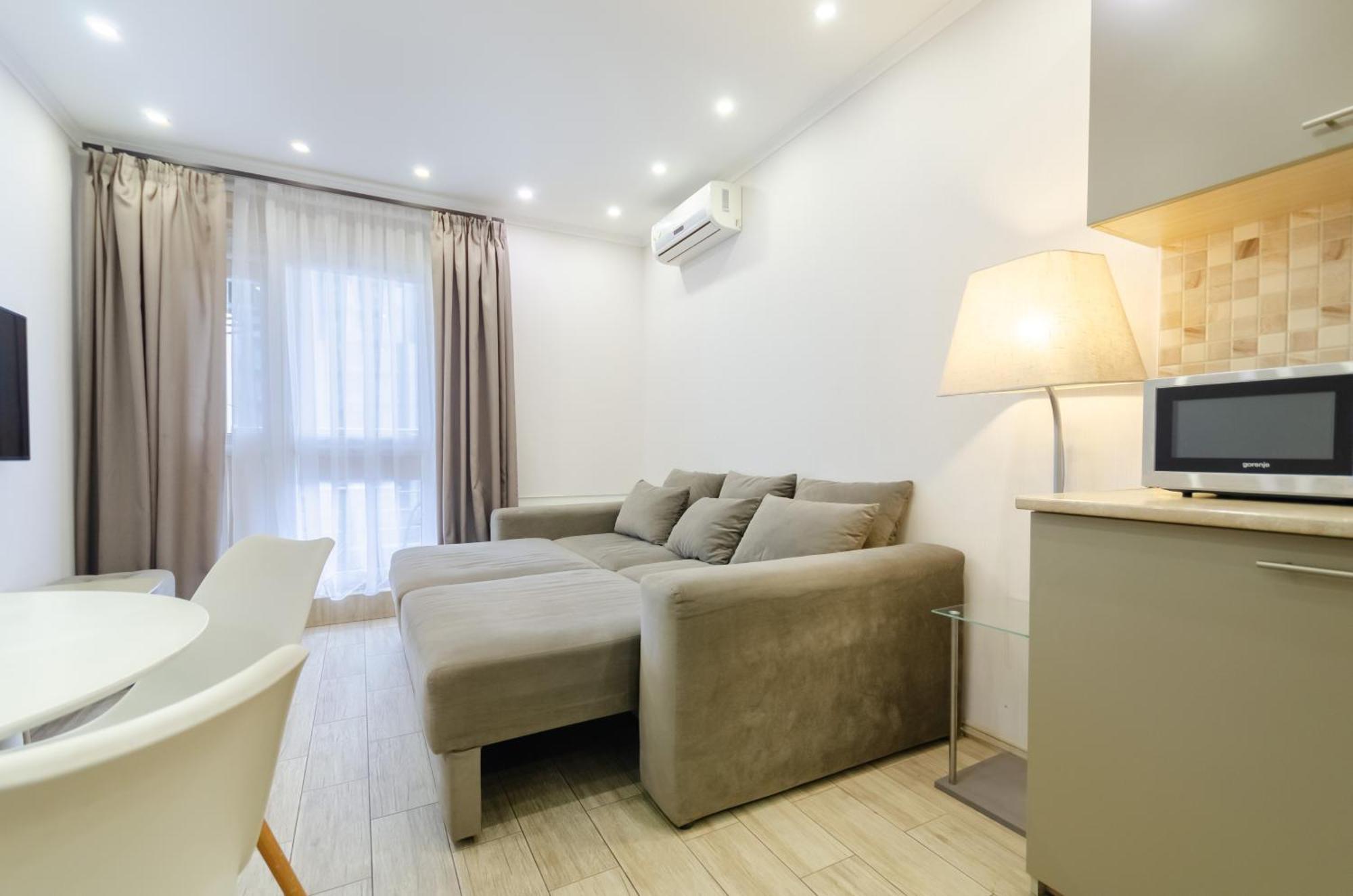 Petrovdom Apartments 3-143 In Rc Central Park, 7 John Mccain Street Kiev Exterior foto